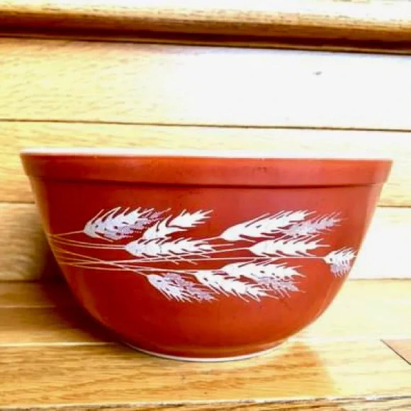 1.5 Pint PYREX 401 Mixing Bowl Serving Bowl Ovenware Milk White - Picture 12 of 15